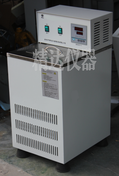 低温恒温水浴槽